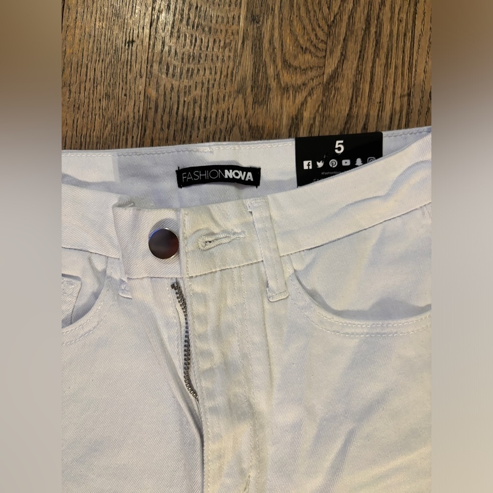NWT Fashion Nova Killing ‘em Kindly Jeans - Picture 7 of 9